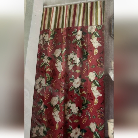 Waverly Williamsburg Garden Images Shower Curtain Magnolia Bathroom - READ - Picture 1 of 4